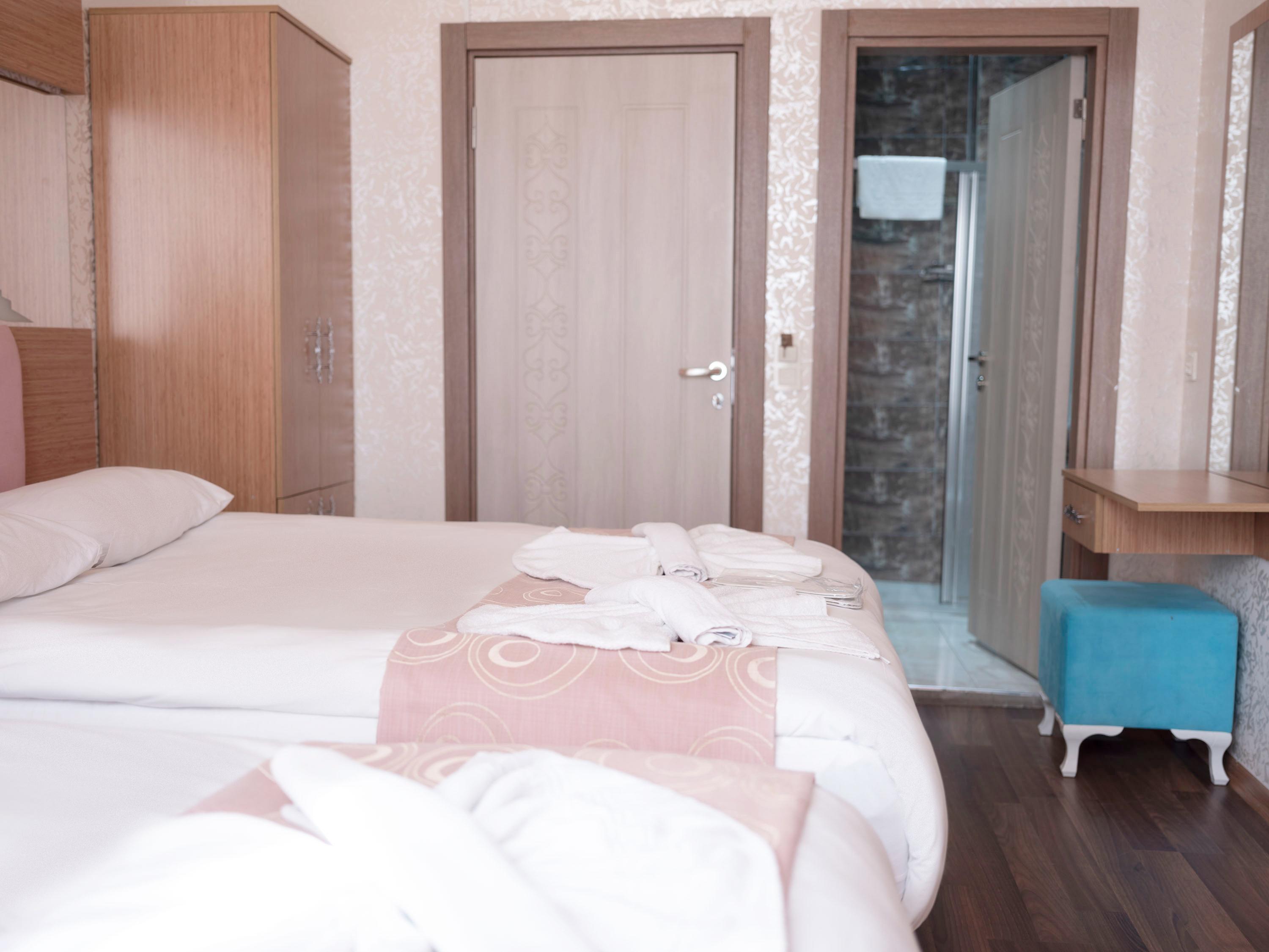 Hotel Megaron Istanbul Bagian luar foto