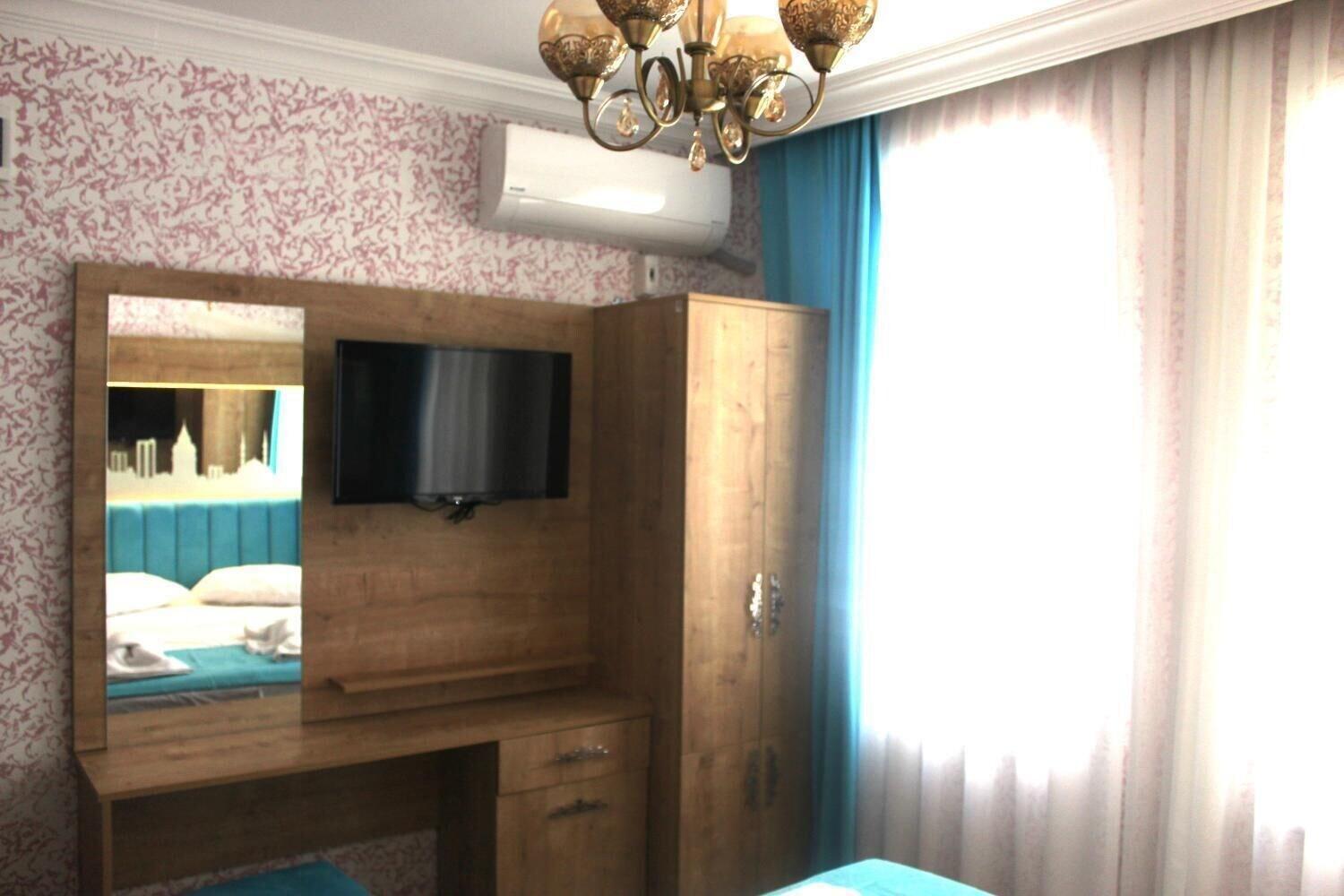 Hotel Megaron Istanbul Bagian luar foto